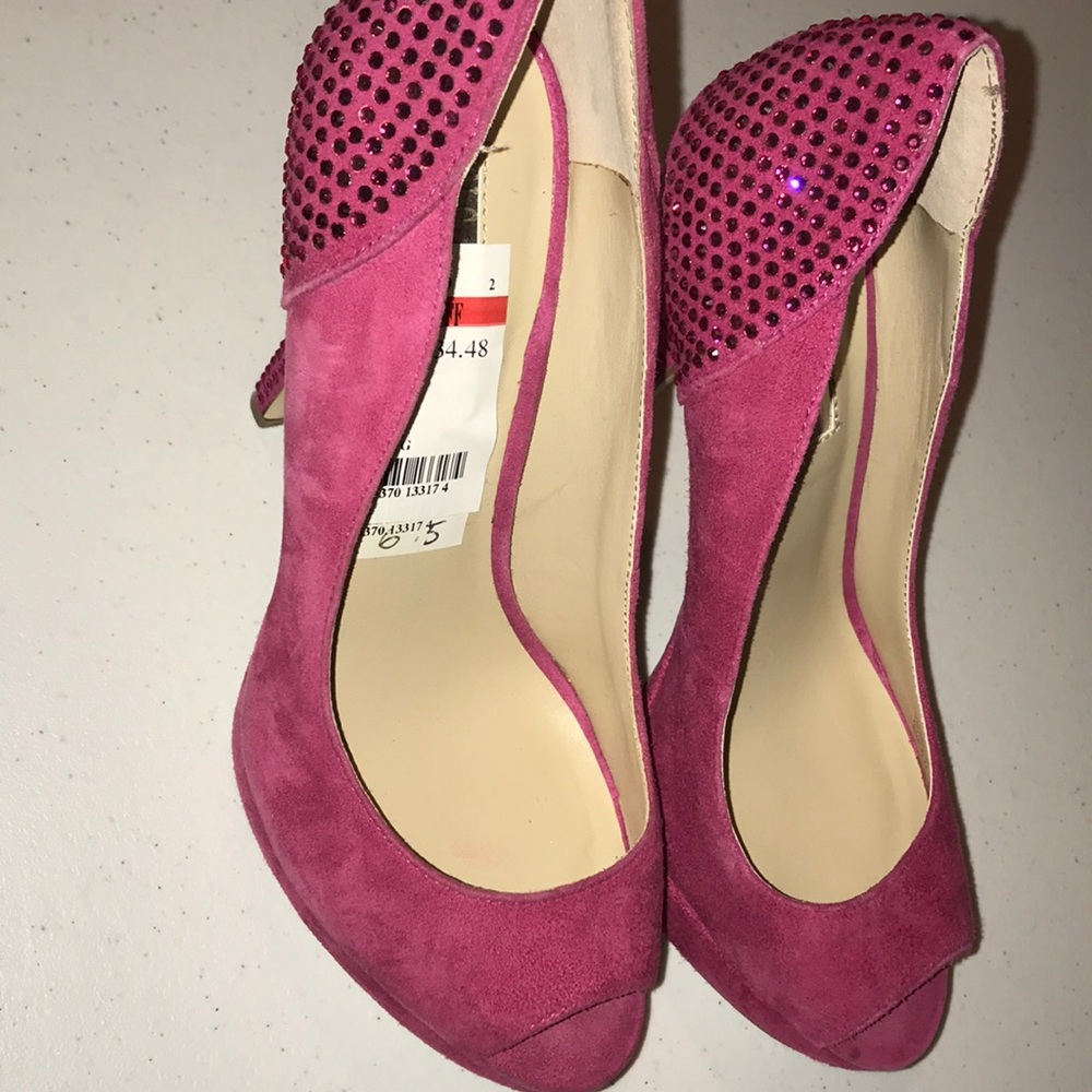 INC heels - Picture 2 of 6